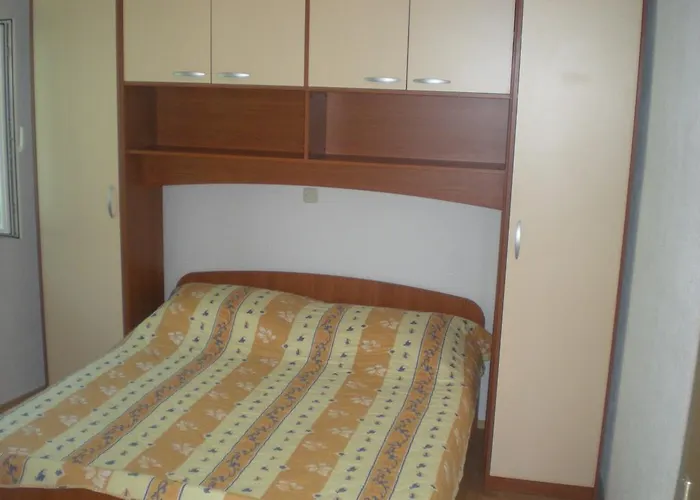 Sunny House 아파트