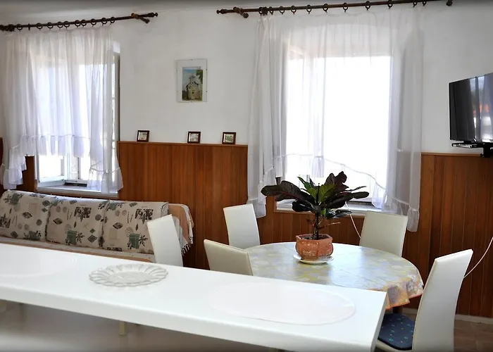 아파트 Sunny House