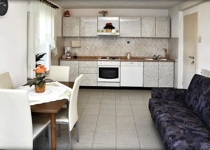 Sunny House 아파트