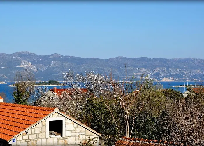 Sunny House 아파트 *